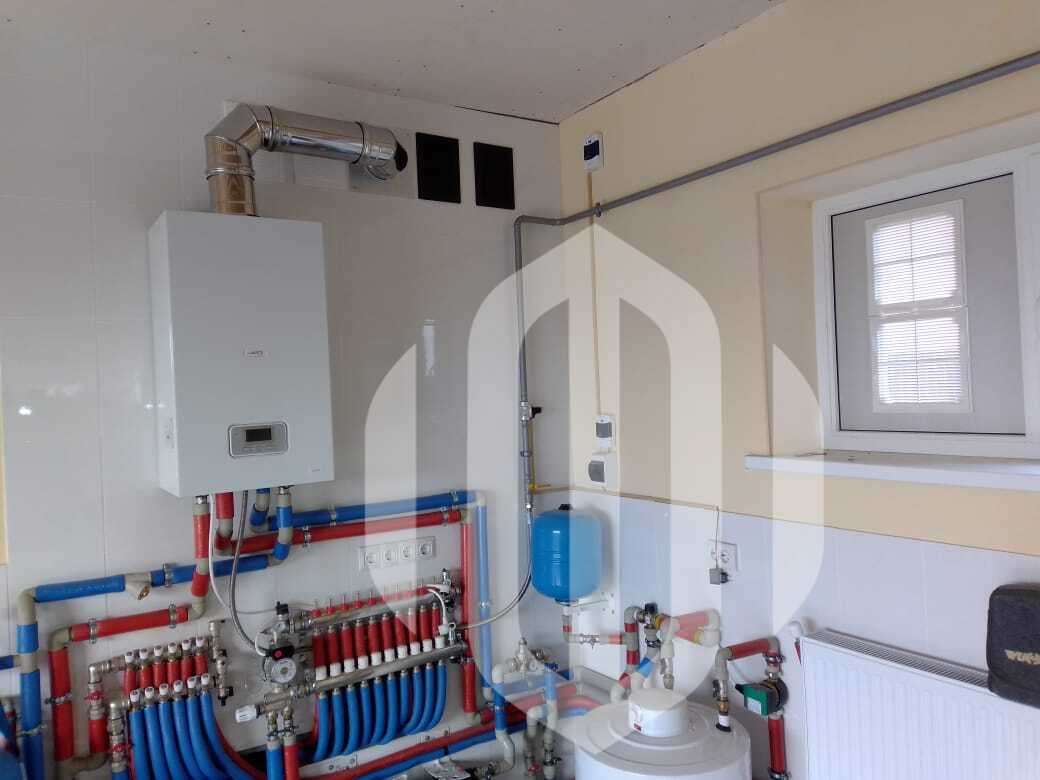 Установка систем автоматического контроля загазованности для частого дома в Новотитаровской 